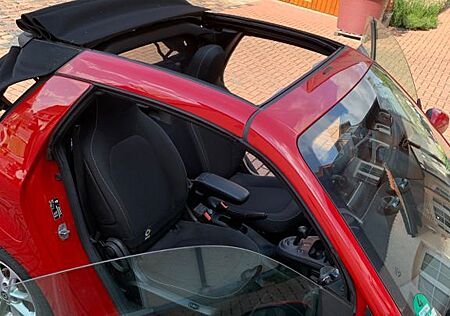 Smart ForTwo cabrio 1.0 52kW -