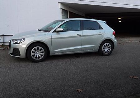 Audi A1 25 TFSI Sportback - VW Garantie bis 2028