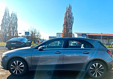 Mercedes-Benz A 250 A 250e*Navi*LED*Navi*Teil-Leder*SHZ*PDC+Cam