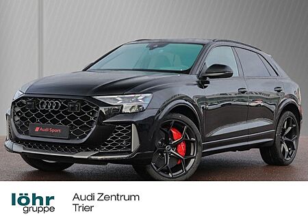 Audi RS Q8 SUV performance