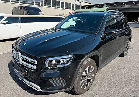 Mercedes-Benz GLB 200 d 4Matic