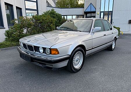 BMW 740