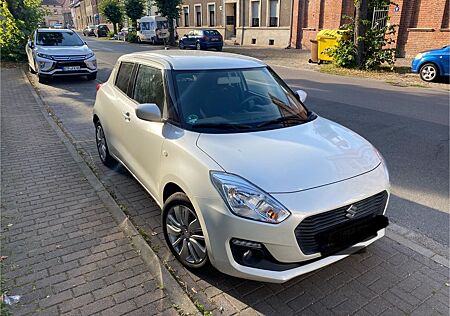 Suzuki Swift 1.0 BOOSTERJET Comfort Comfort