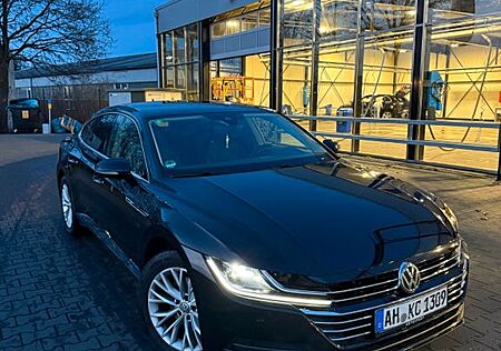 VW Arteon Volkswagen 2.0 TDI
