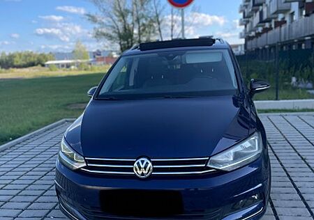 VW Touran Volkswagen 2.0 TDI SCR DSG IQ.DRIVE IQ.DRIVE