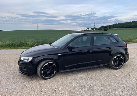Audi A3 2.0 TDI S tronic S line Sportback S line