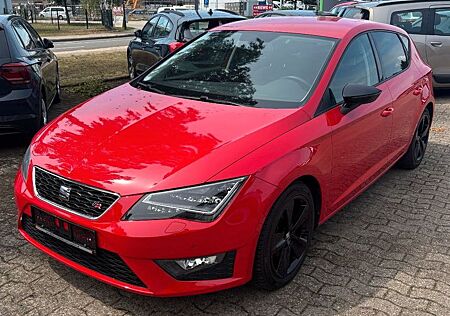 Seat Leon FR Allwetterreifen, Klima, NAVI AUFTRAGSVER