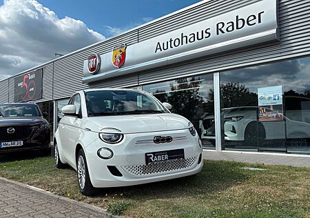 Fiat 500E 42 kWh 118 PS