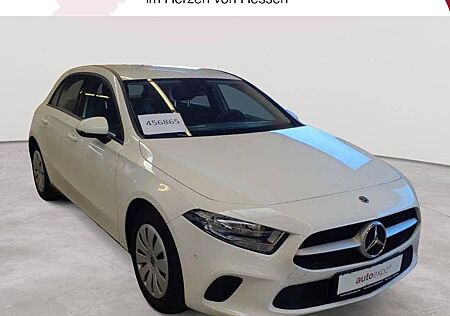 Mercedes-Benz A 180 d 7G-DCT NAVI KAM PDC