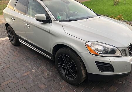 Volvo XC 60 XC60 D4 AWD Momentum