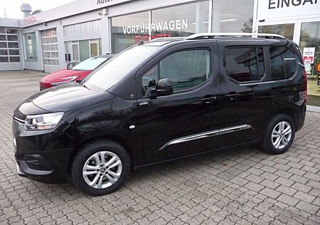 Toyota Pro Ace Proace City Team-D 7-Sitze, AHK, Navigation