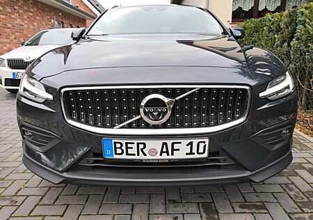 Volvo V60 CC V60 Cross Country B5 AWD Geartronic -
