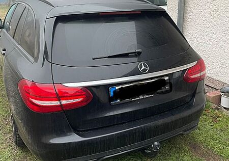 Mercedes-Benz C 200 d T Autom. -