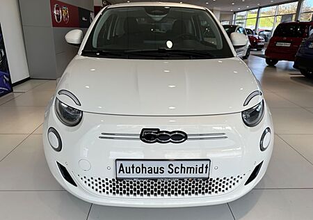 Fiat 500E 42 kWh