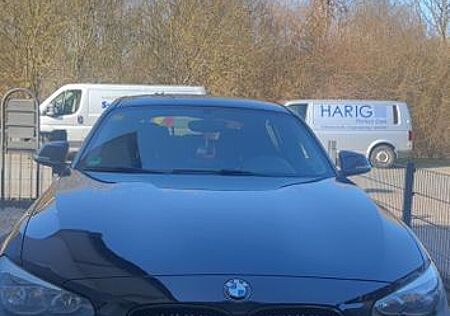 BMW 114i -
