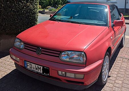 VW Golf Volkswagen 1.6 Bon Jovi Cabriolet