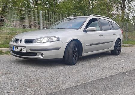 Renault Laguna Grandtour Phase2 1.9 dCi FAP 96kW A...