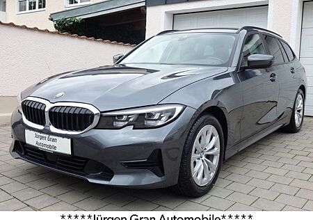 BMW 320d Touring Aut ACC RKam ParkAss Akustik FL-Ass