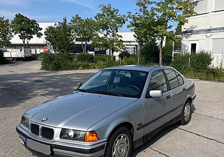 BMW 320i e36 1994 - TÜV 2027