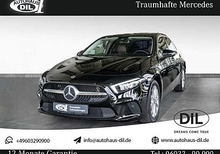 Mercedes-Benz A 180 d 7G *SCHECKHEFT*R-KAMERA*AMBIENTE*LED*