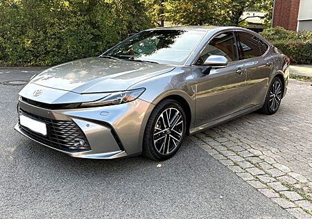 Toyota Camry LIFT HYBRID EXECUTIVE GARANTI NEUES MODELL