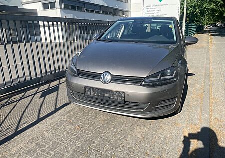 VW Golf Volkswagen 7 1.2 TSI 63kW BMT