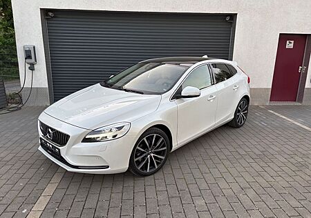 Volvo V40 Inscription - Leder - LED - scheckheft
