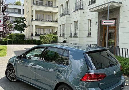 VW Golf Volkswagen 1.5 TSI DYNAUDIO DSG IQ.DRIVE CARPLAY