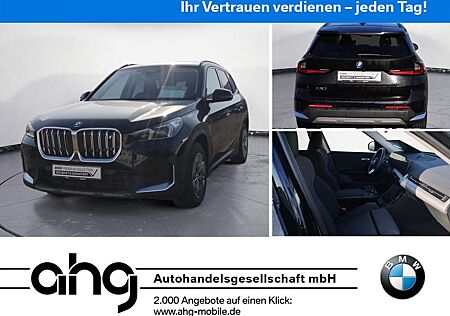 BMW iX1 xDrive30 AHK Adaptives Fahrwerk Sportsitze