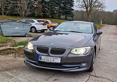 BMW 325d Coupé mit Komfortzugang