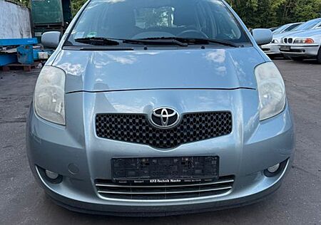 Toyota Yaris Executive Klimaautomatik Keyless Go 2.Hand