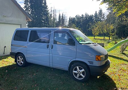 VW T4 Caravelle Volkswagen T4 Bulli Multivanfunkt. Klima Schiebedach Alarm