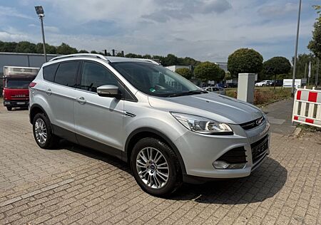 Ford Kuga 2,0 TDCi4x4 Klimaautomatik NAVI TÜV Mai2027