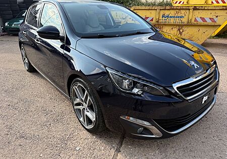 Peugeot 308 Active 1,2L MASSAGE SITZ AUTOMATIK