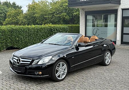 Mercedes-Benz E 200 Cabrio CGI BlueEfficiency,Leder