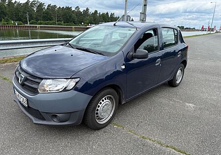 Dacia Sandero 1.2 16V 75 wenig km tüv neu