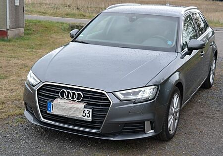 Audi A3 Sportback sport,Autom.,Navi,Met.,ZV.,Alu.,