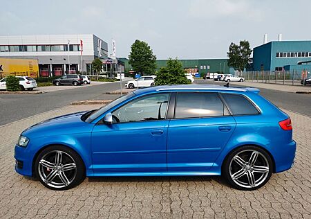 Audi S3 2.0 TFSI Sportback 19", SHZ, Tempomat, Sprint
