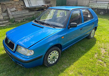 Skoda Felicia 1.3 LX Limousine LX
