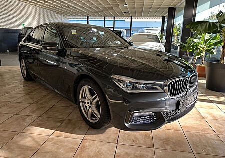 BMW 750 7 Lim d xDrive*M-Paket/AHK/SHZ/Pano*