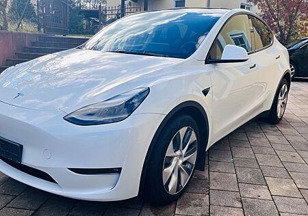 Tesla Model Y Long Range Dual Motor AWD