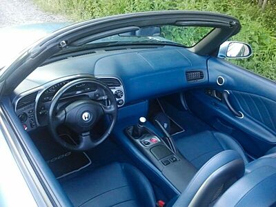 Honda S2000 241 PS Euro3 2002 Vollleder