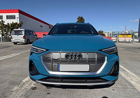 Audi e-tron 55 quattro S-Line