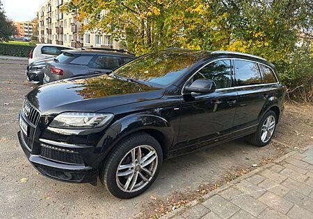 Audi Q7 s Line Panorama Dach 7 Sitzer