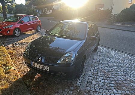 Renault Clio Chiemsee 1.2 16V Chiemsee TÜV DEZ 2026