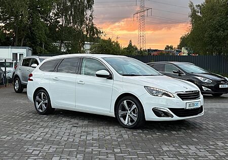 Peugeot 308 SW Allure*AHK*LED*PDC*NAVI*ALLWETTER*