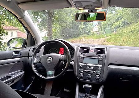 VW Golf Volkswagen 1.4 TSI 90kW DSG Individual Variant Ind...
