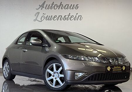 Honda Civic 1.8 Executive*PDC*SHZ*TEMPOMAT*NAVI*