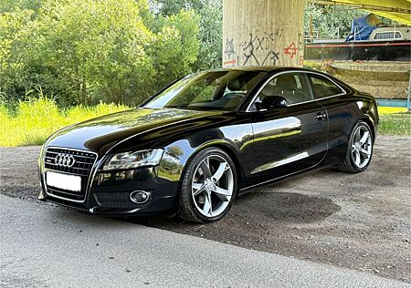 Audi A5 Coupé 3.0 TDI S-tronic quattro | TÜV-Neu |