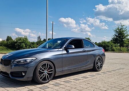 BMW 230i Steptronic Coupé Sport Line Sport Line